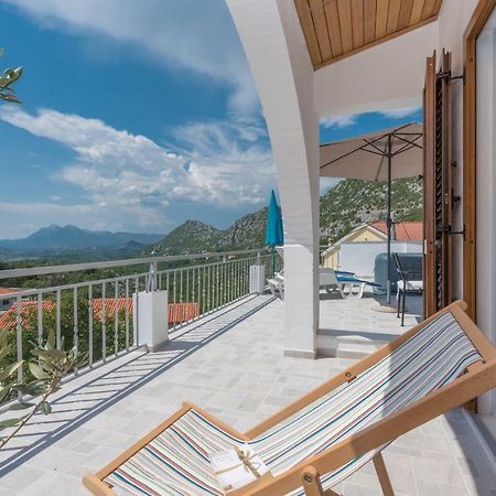 Holiday Home Horizonte With Jacuzzi Gornja Brela Exteriér fotografie