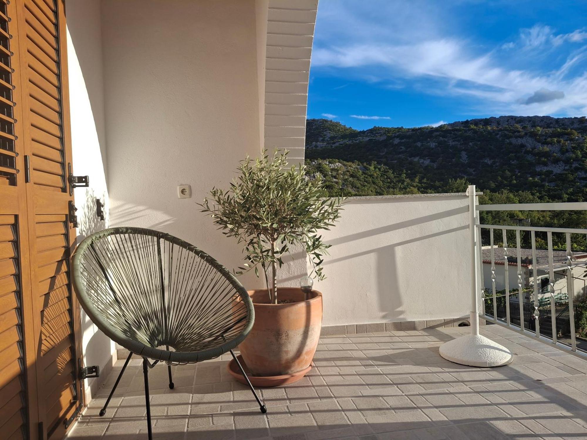 Holiday Home Horizonte With Jacuzzi Gornja Brela Exteriér fotografie