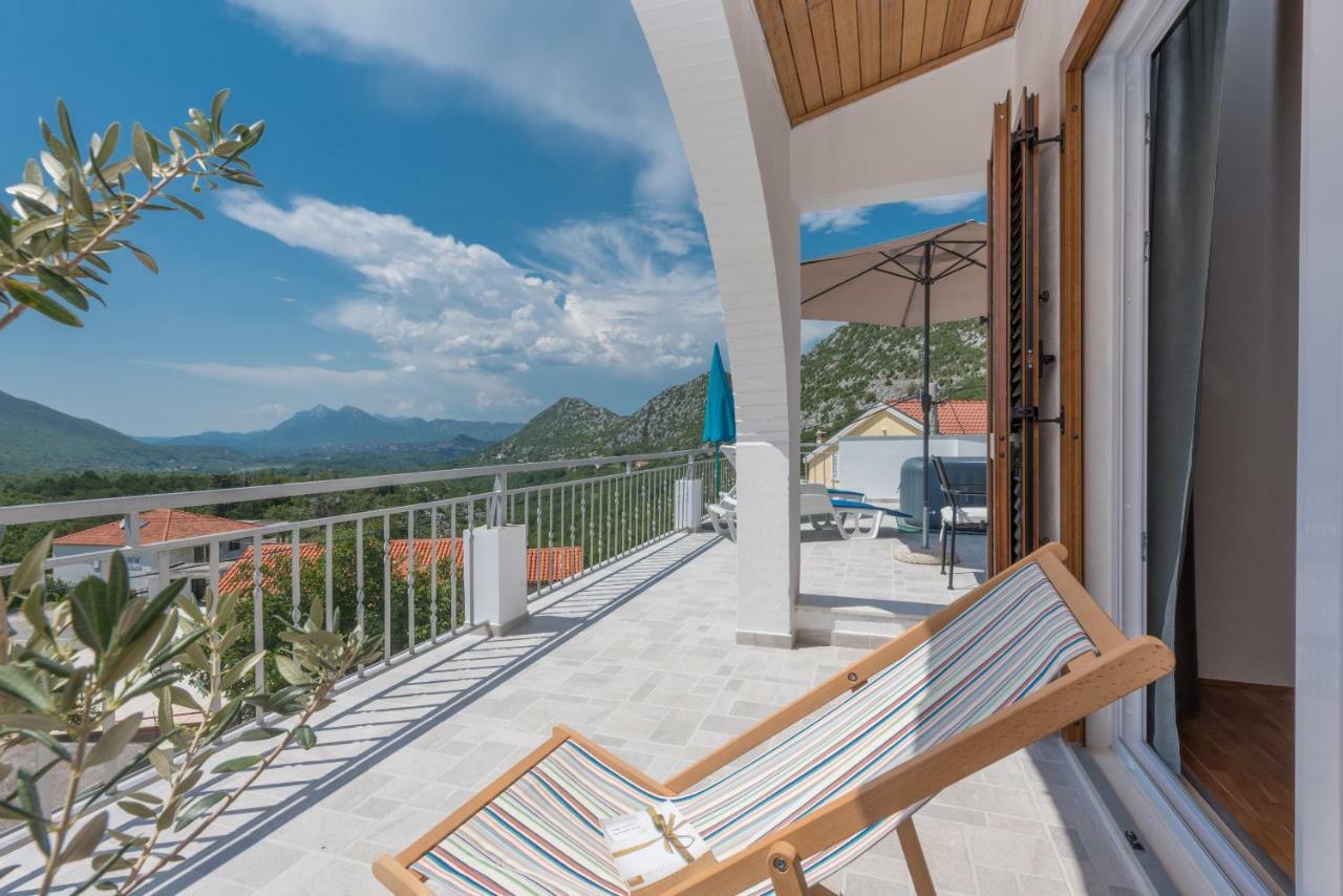 Holiday Home Horizonte With Jacuzzi Gornja Brela Exteriér fotografie