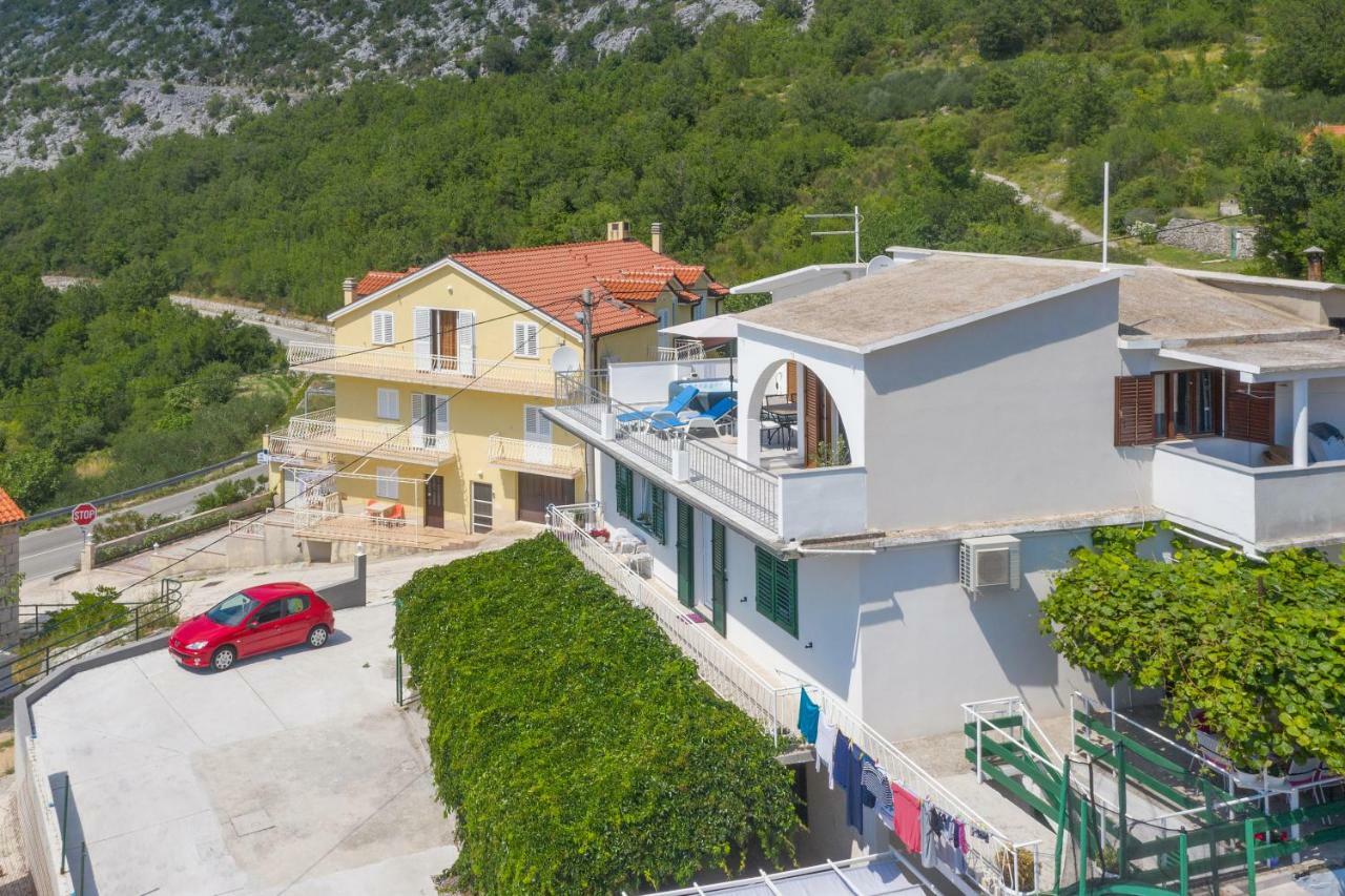Holiday Home Horizonte With Jacuzzi Gornja Brela Exteriér fotografie